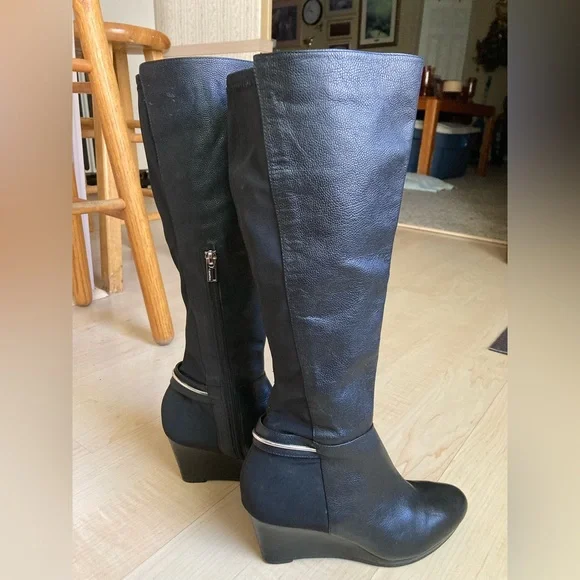 Ladies Calvin Klein Knee Boots - Picture 2 of 14